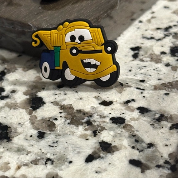 Mater Tow Truck - Picture 1 of 1